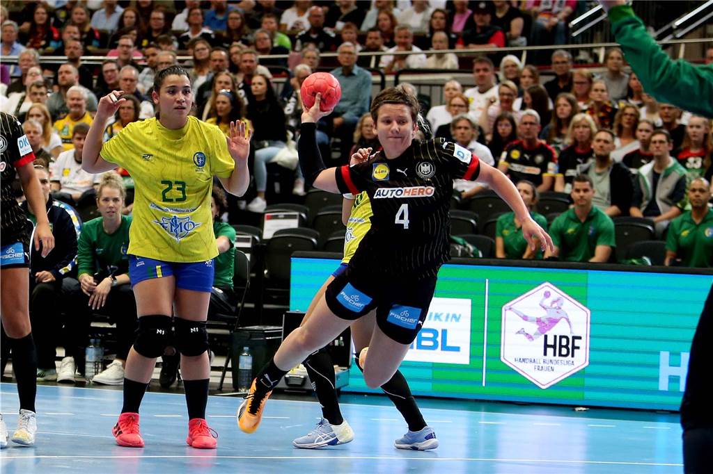 Die besten Fotos der Handball-Länderspiele in der Westfalenhalle in Dortmund. 