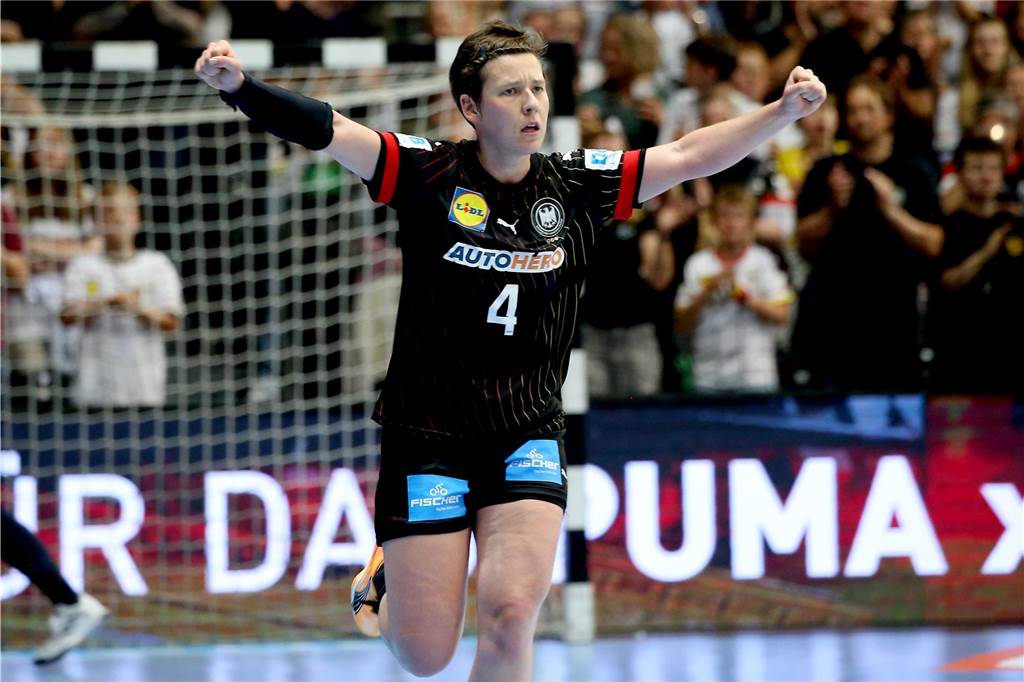 Die besten Fotos der Handball-Länderspiele in der Westfalenhalle in Dortmund. 
