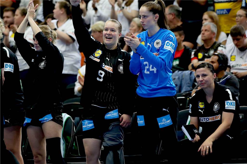 Die besten Fotos der Handball-Länderspiele in der Westfalenhalle in Dortmund. 