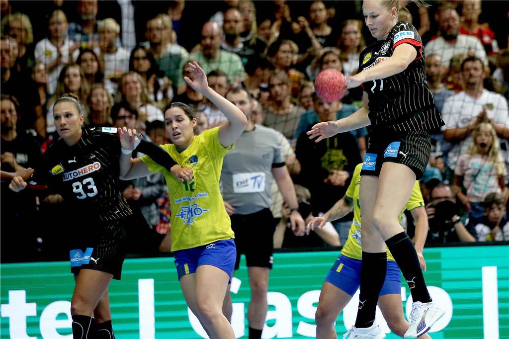 Die besten Fotos der Handball-Länderspiele in der Westfalenhalle in Dortmund. 
