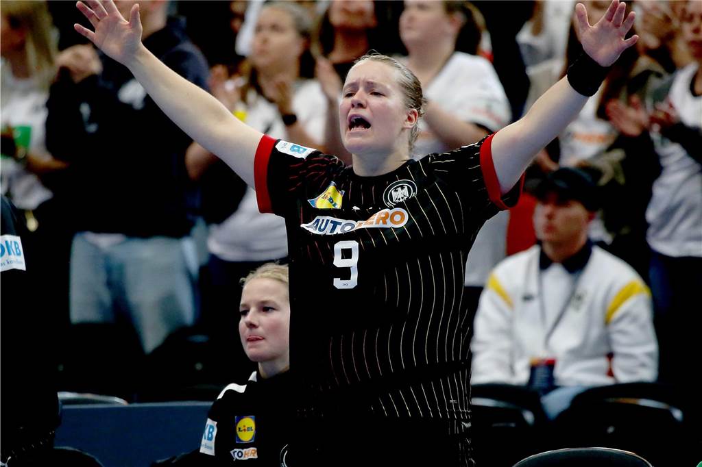 Die besten Fotos der Handball-Länderspiele in der Westfalenhalle in Dortmund. 