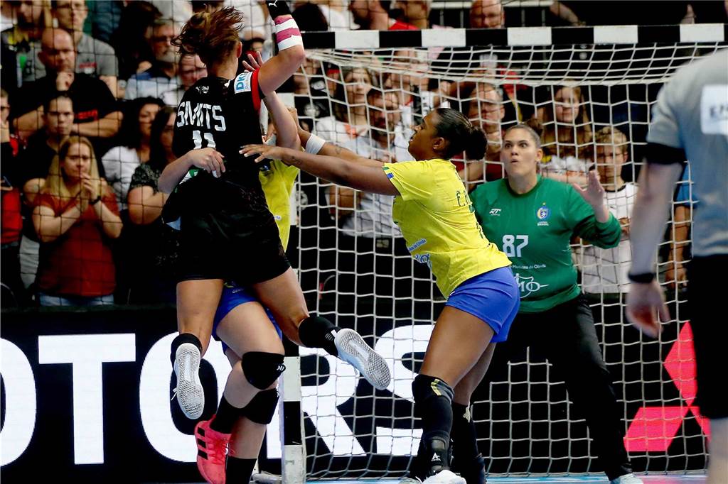 Die besten Fotos der Handball-Länderspiele in der Westfalenhalle in Dortmund. 