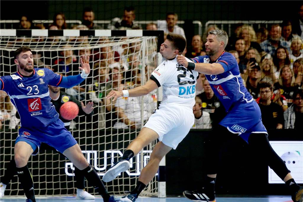 Die besten Fotos der Handball-Länderspiele in der Westfalenhalle in Dortmund. 