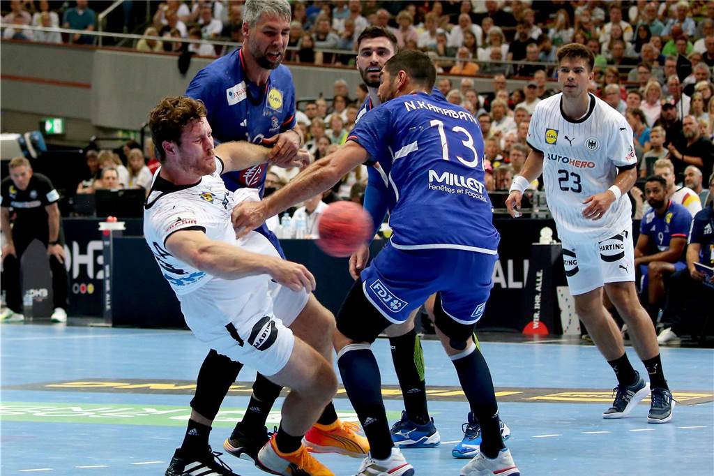 Die besten Fotos der Handball-Länderspiele in der Westfalenhalle in Dortmund. 