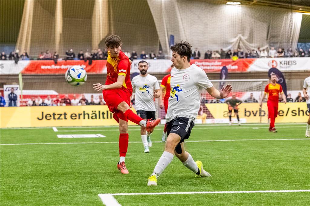 Die besten Fotos vom ersten Endrundentag der Dortmunder Hallenstadtmeisterschaft.