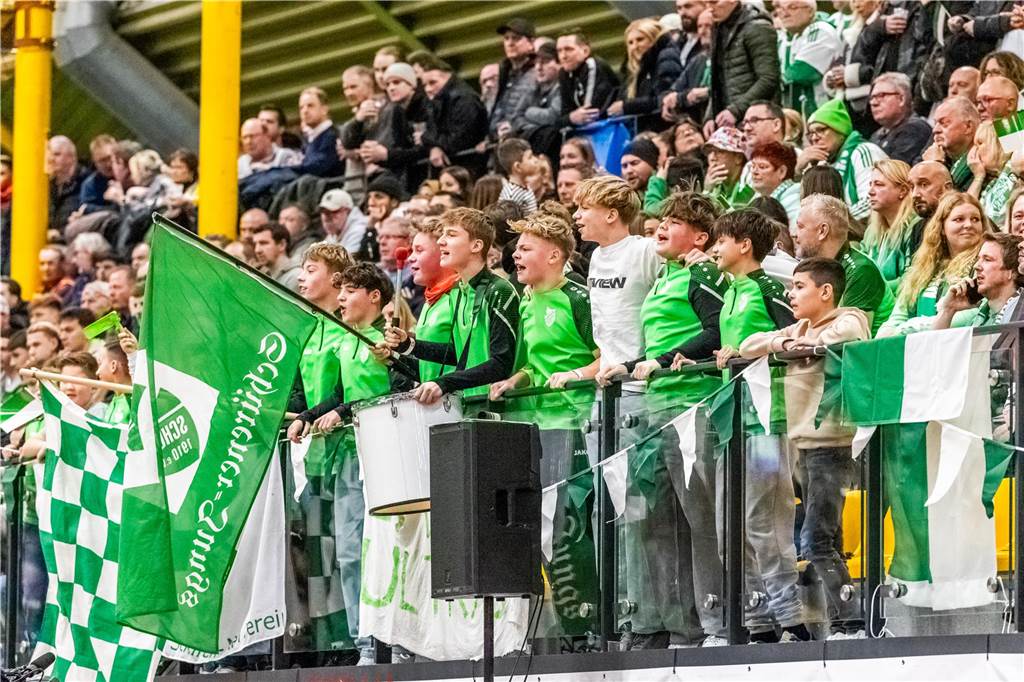 Die besten Fotos vom ersten Endrundentag der Dortmunder Hallenstadtmeisterschaft.