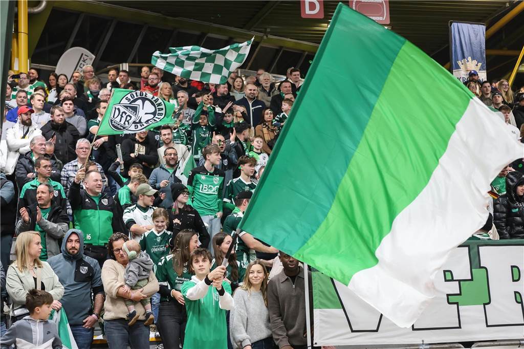 Die besten Fotos vom ersten Endrundentag der Dortmunder Hallenstadtmeisterschaft.