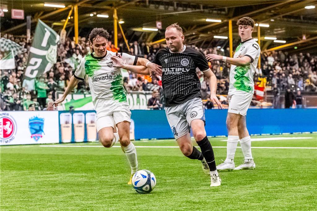 Die besten Fotos vom ersten Endrundentag der Dortmunder Hallenstadtmeisterschaft.