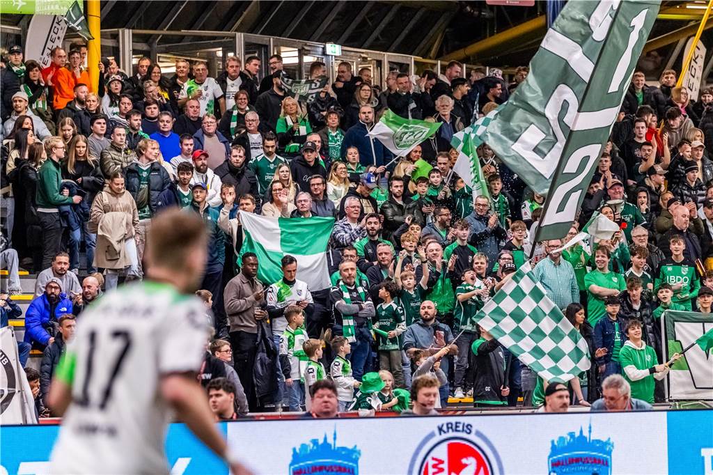 Die besten Fotos vom ersten Endrundentag der Dortmunder Hallenstadtmeisterschaft.