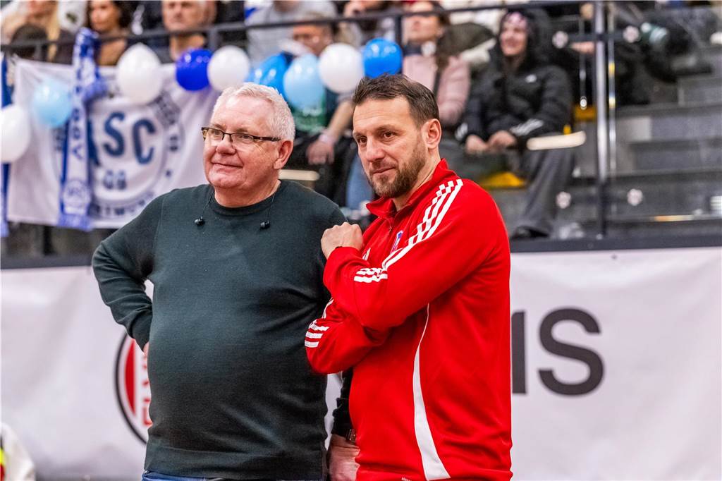 Die besten Fotos vom ersten Endrundentag der Dortmunder Hallenstadtmeisterschaft.