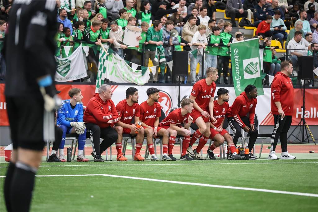 Die besten Fotos vom ersten Endrundentag der Dortmunder Hallenstadtmeisterschaft.
