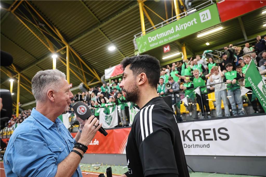 Die besten Fotos vom ersten Endrundentag der Dortmunder Hallenstadtmeisterschaft.