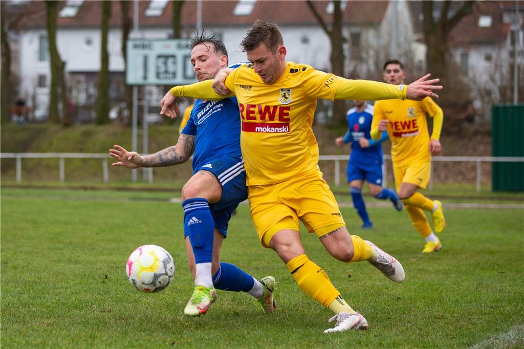 Die besten Fotos vom Fußball-Wochenende.