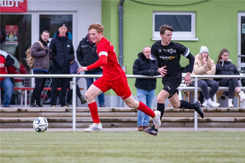 Die besten Fotos vom Fußball-Wochenende.