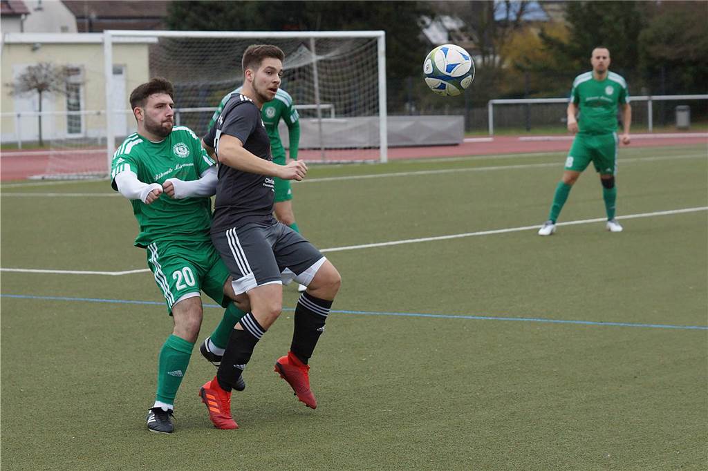 Die besten Fotos vom Fußball-Wochenende.