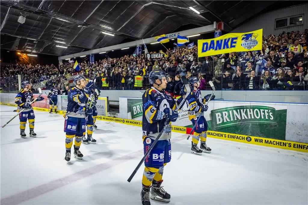 Die besten Fotos vom Showdown der Eisadler Dortmund gegen die Ratinger Ice Aliens.