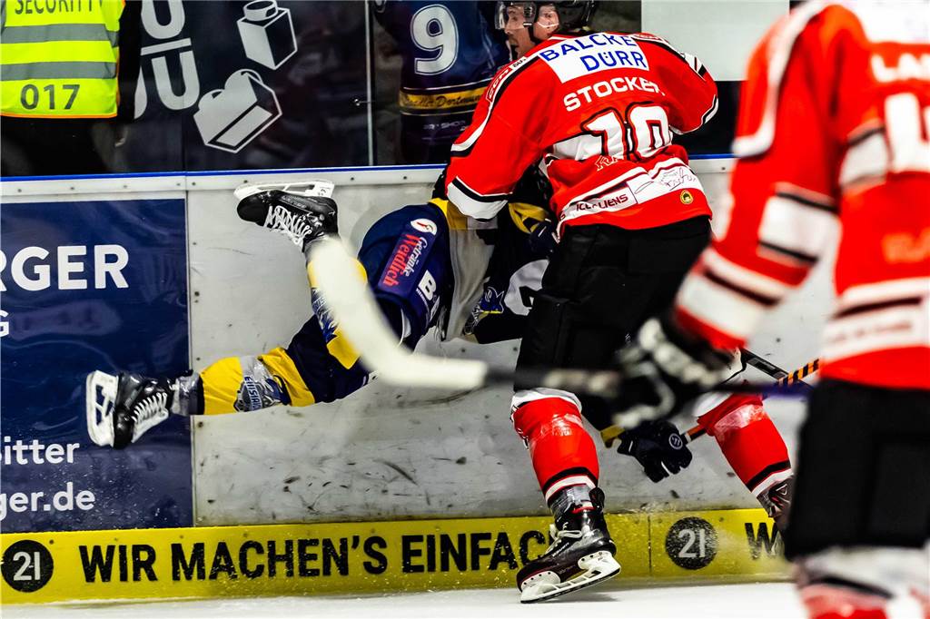 Die besten Fotos vom Showdown der Eisadler Dortmund gegen die Ratinger Ice Aliens.