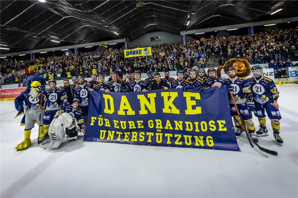 Die besten Fotos vom Showdown der Eisadler Dortmund gegen die Ratinger Ice Aliens.