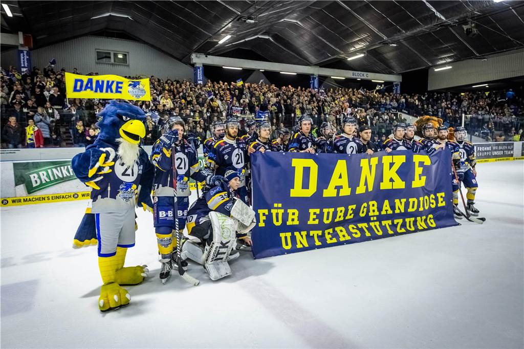 Die besten Fotos vom Showdown der Eisadler Dortmund gegen die Ratinger Ice Aliens.