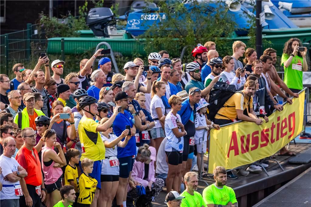 Die besten Fotos vom Triathlon in Dortmund 2024. 