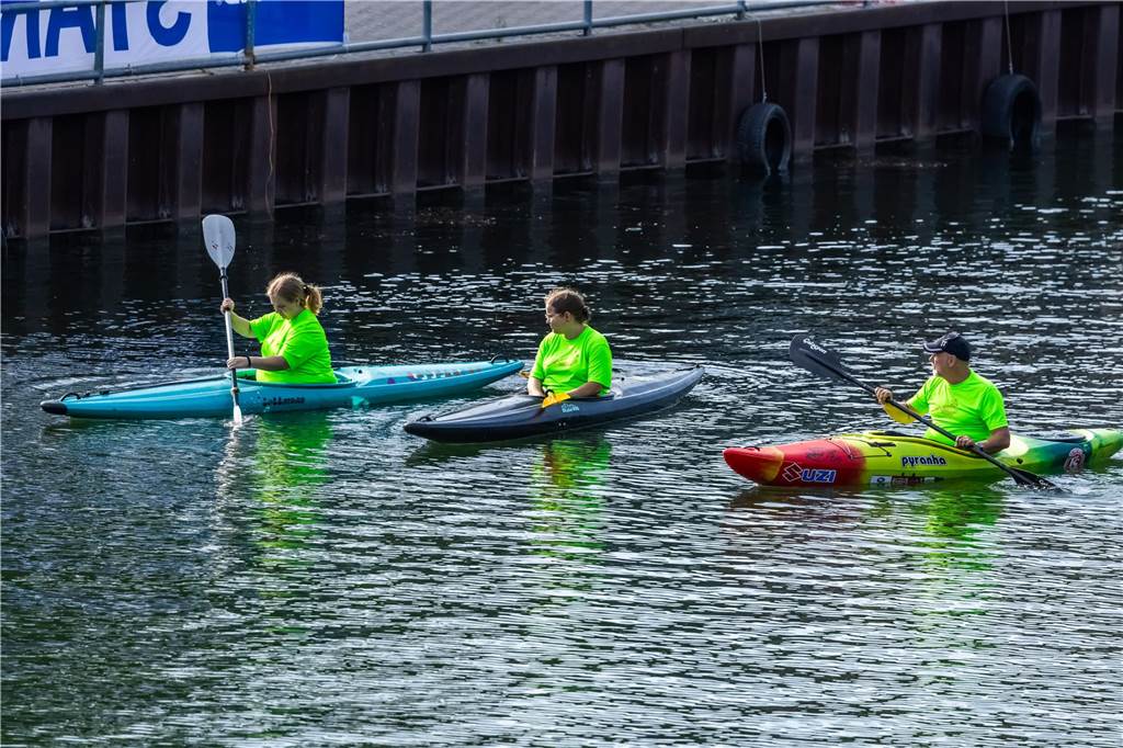 Die besten Fotos vom Triathlon in Dortmund 2024. 