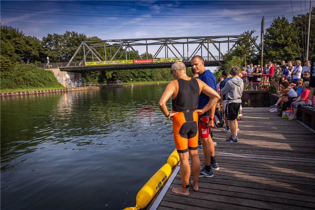 Die besten Fotos vom Triathlon in Dortmund 2024. 
