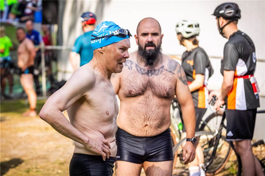 Die besten Fotos vom Triathlon in Dortmund 2024. 