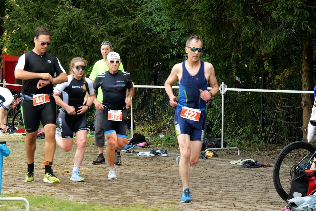 Die besten Fotos vom Triathlon in Dortmund 2024. 