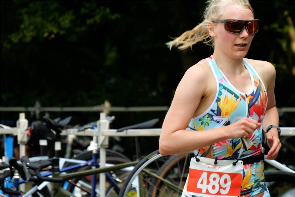 Die besten Fotos vom Triathlon in Dortmund 2024. 