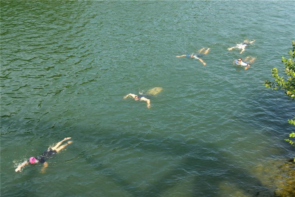 Die besten Fotos vom Triathlon in Dortmund 2024. 