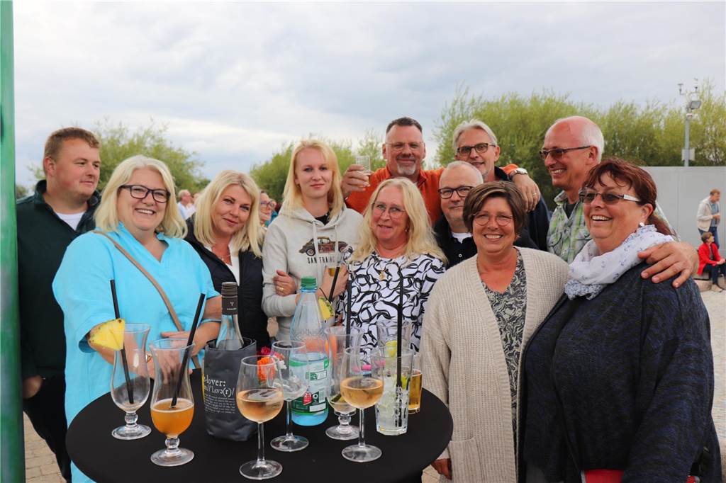 Begeisterte Besucher beim Summer Special mit Wolf Codera.
