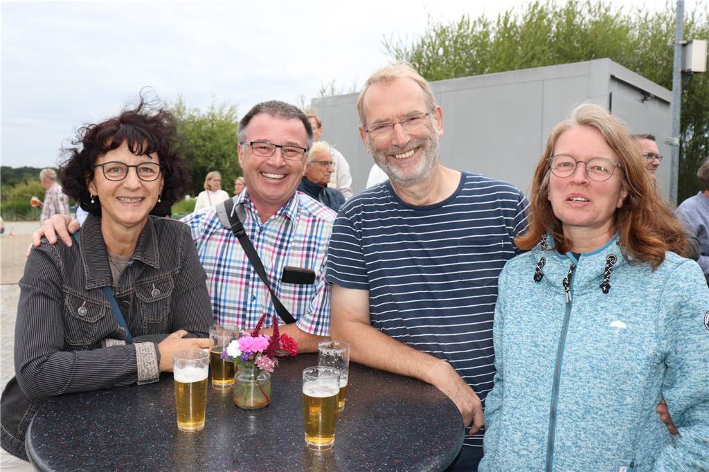 Begeisterte Besucher beim Summer Special mit Wolf Codera.