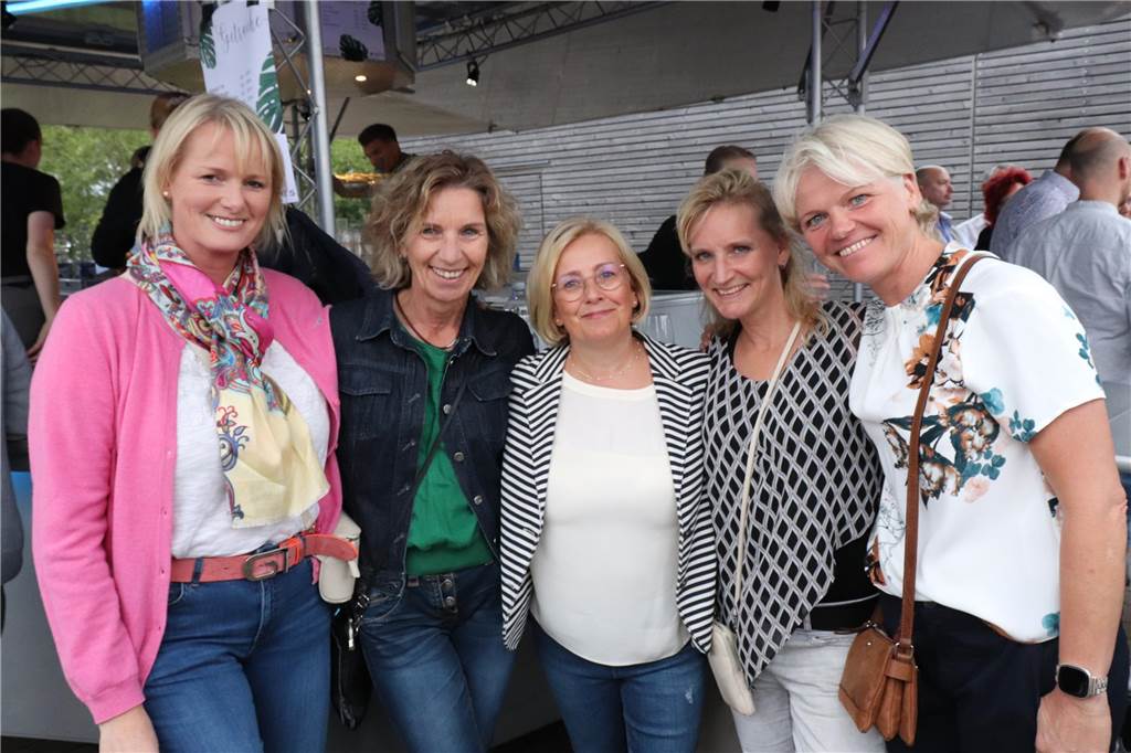 Begeisterte Besucher beim Summer Special mit Wolf Codera.