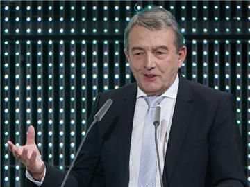 Die Bezüge von Wolfgang Niersbach hält der DFB verschlossen. Foto: Malte Christians