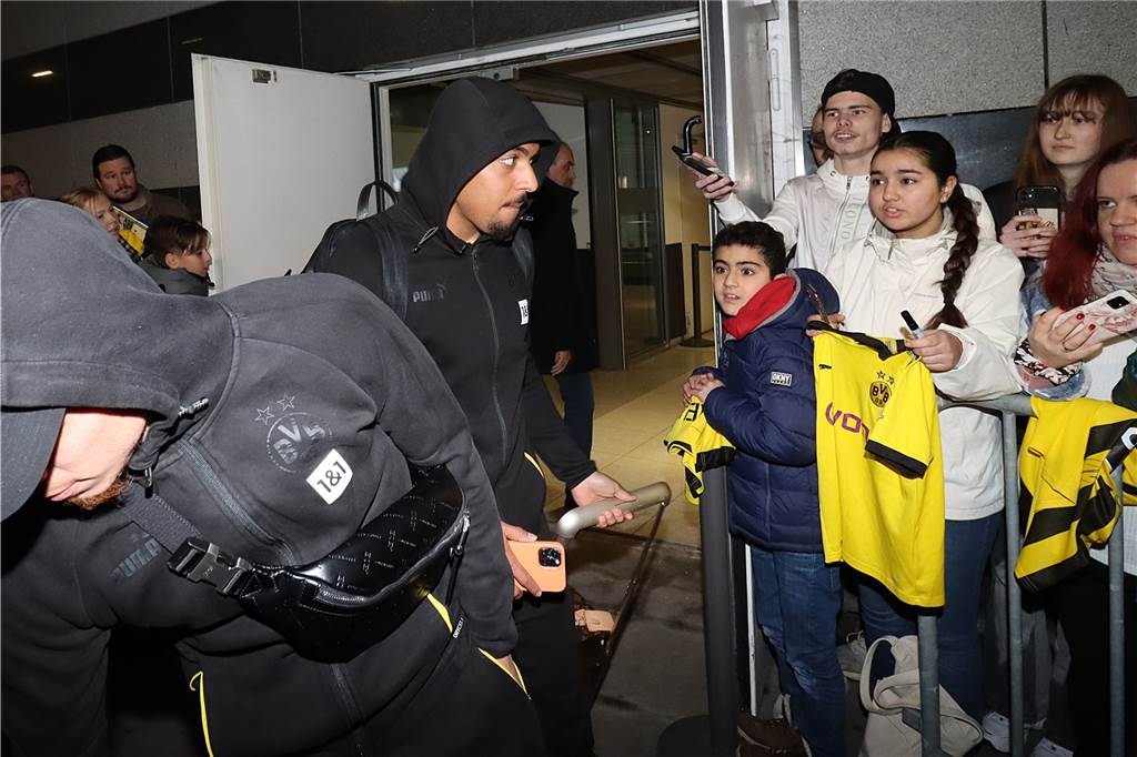 Die Bilder der BVB-Rückkehr aus Spanien.