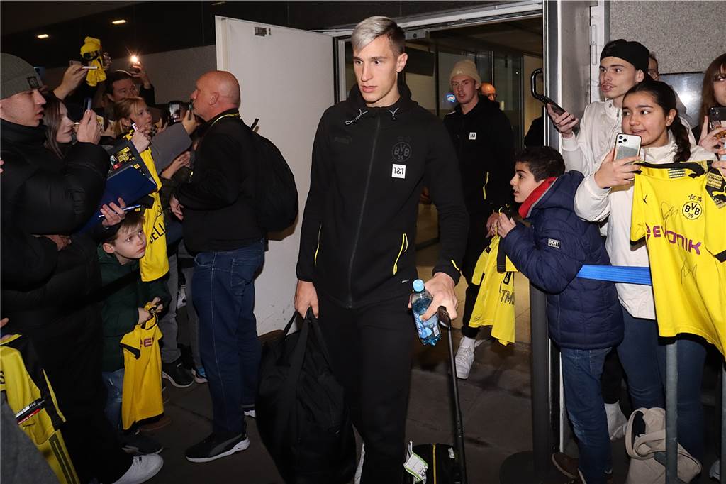 Die Bilder der BVB-Rückkehr aus Spanien.