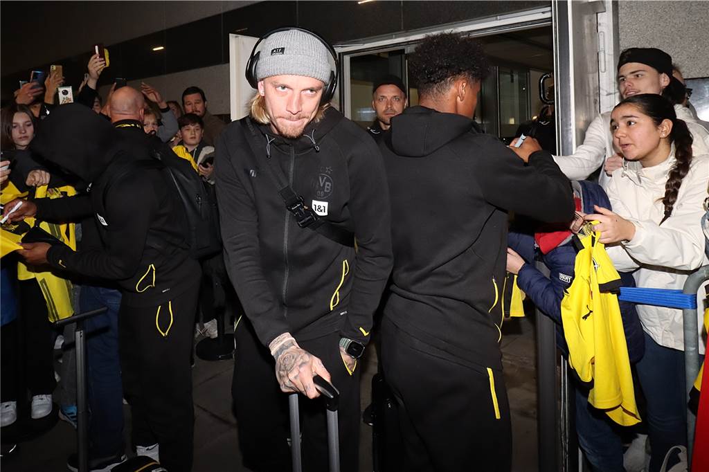 Die Bilder der BVB-Rückkehr aus Spanien.