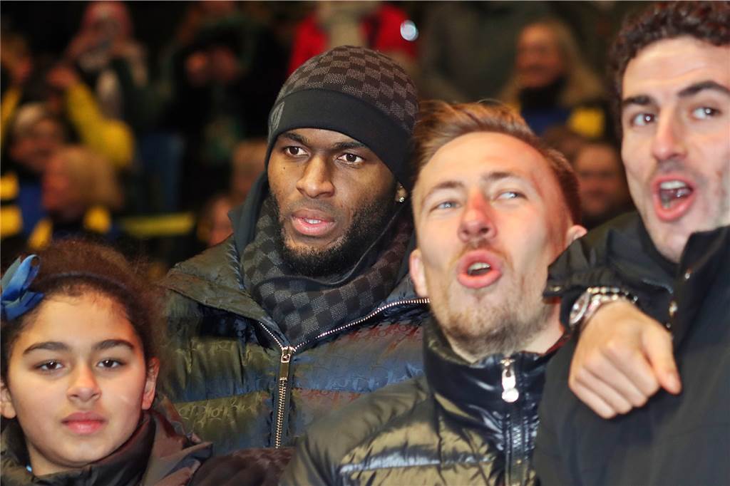 Die Bilder des BVB-Weihnachtssingens im Signal Iduna Park.