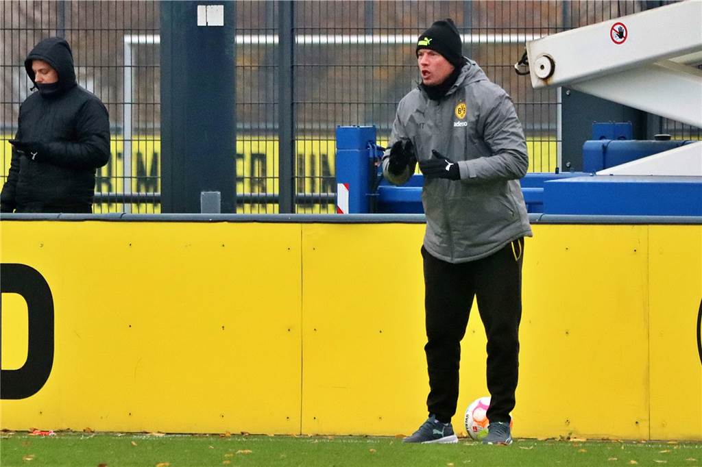Die Bilder des Heimspiels der BVB-U19 gegen den MSV Duisburg.