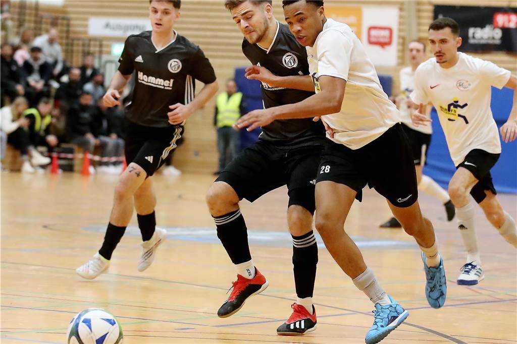 Die Bilder vom HSM-Zwischenrundensamstag aus der Halle Brackel.