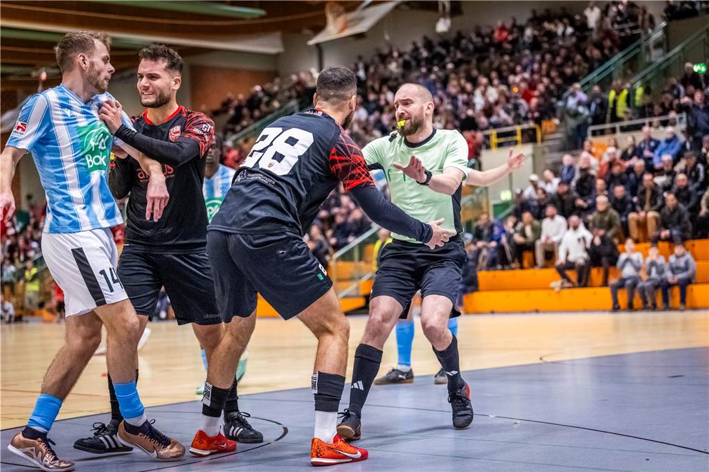 Die Bilder vom HSM-Zwischenrundensamstag aus der Halle Wellinghofen.