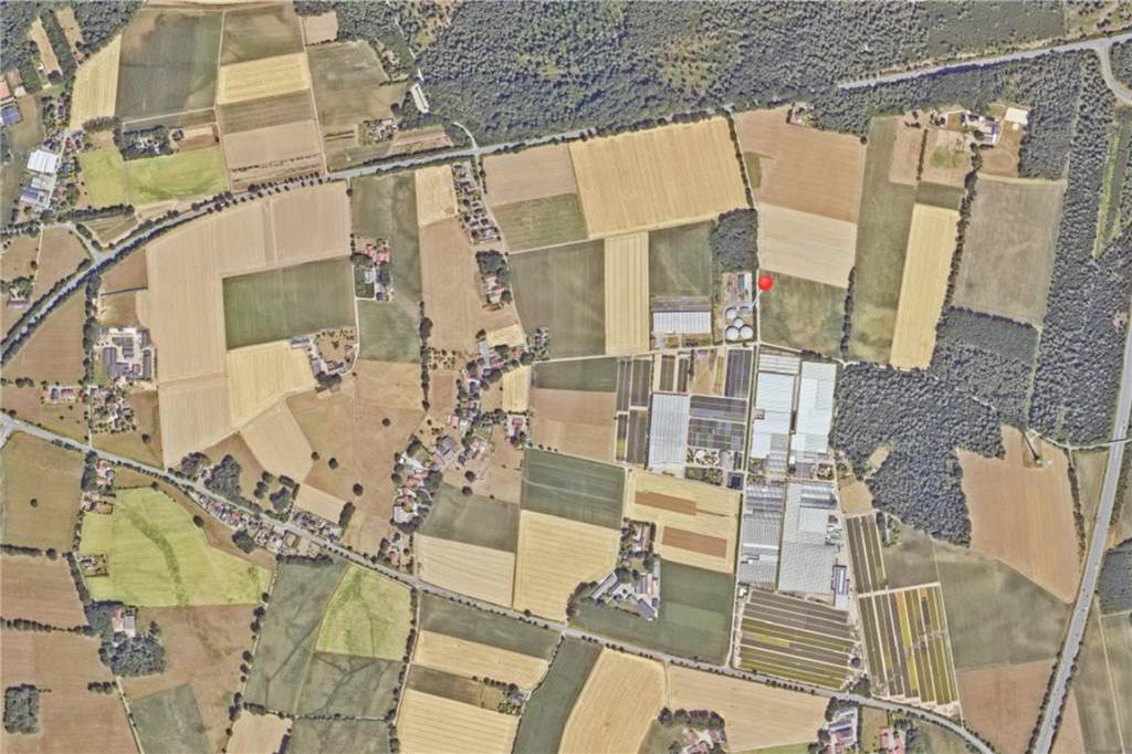 Neue Zufahrt zur Biogas-Anlage? „Kostenmäßig nicht darstellbar“ Die Biogas-Anlage im "Rüster Feld" liegt zwischen der B58 im Norden und der L606 im Süden.