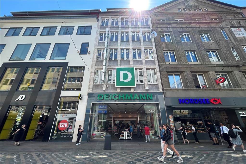 Nach dem Aus für Appelrath Cüpper: Neue Mieter stehen schon bereit Die bisherige Deichmann-Filiale auf dem Dortmunder Westenhellweg