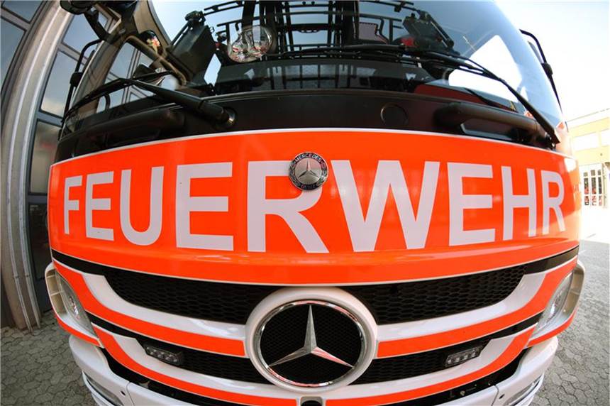 Feuerwehr hilft nach schwerem Unfall auf der A 42 in Oberhausen Die Bottroper Feuerwehr wurde um Amtshilfe gebeten. (Symbolbild)