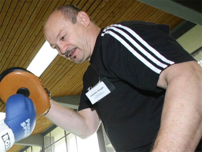 Deutsche Boxer schließen Vorrunde mit Niederlage ab Die Box-Staffel von Bundestrainer Valentin Silaghi steht trotz der Niederlage im Viertelfinale. Foto: Bodo Marks