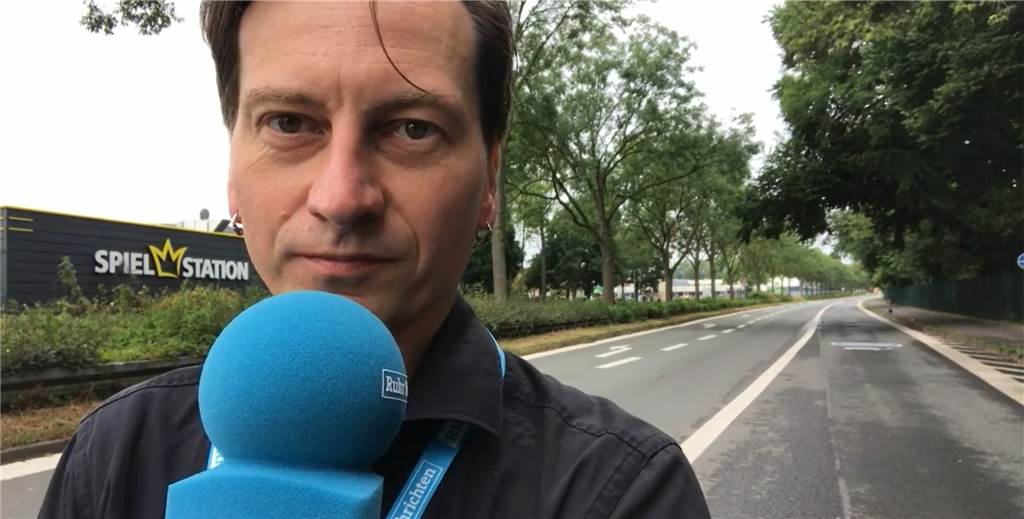 Bomben-Entschärfung erfolgreich – Brackeler Straße in Dortmund wieder frei Wegen eines Bombenfundes wird die Brackeler Straße am Montagmorgen gesperrt - Reporter Björn Althoff berichtet live von vor Ort.