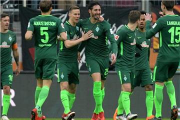 Die Bremer feierten gegen Augsburg ihren zweiten Sieg in Serie. Foto: Stefan Puchner
