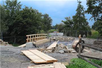 Die Brücke in der Bauernschaft Ternsche wird derzeit neu gebaut.
