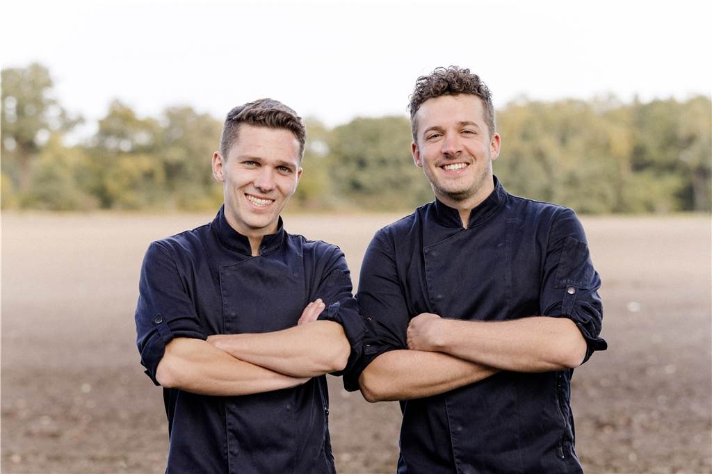 Dorstens Restaurants: Zwischen Enttäuschung und Verständnis Die Brüder Steffen und Sebastian Surray betreiben das Restaurant Maas Timpert und hoffen, dass sie bald wieder öffnen dürfen.
