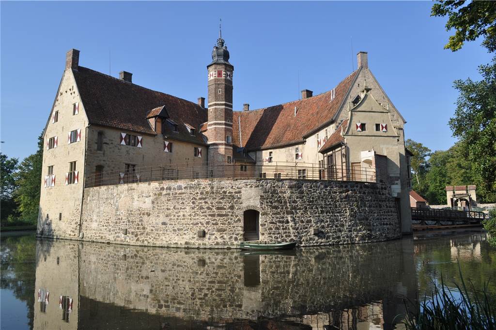 Die Burg Vischering ist ein beliebtes Ausflugsziel in der Region.